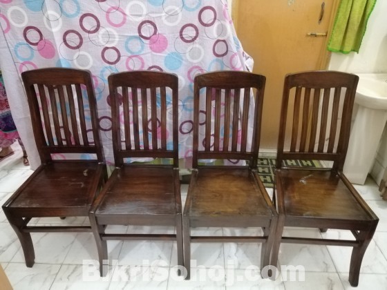 Dining Table With 4 Chairs for Small Family